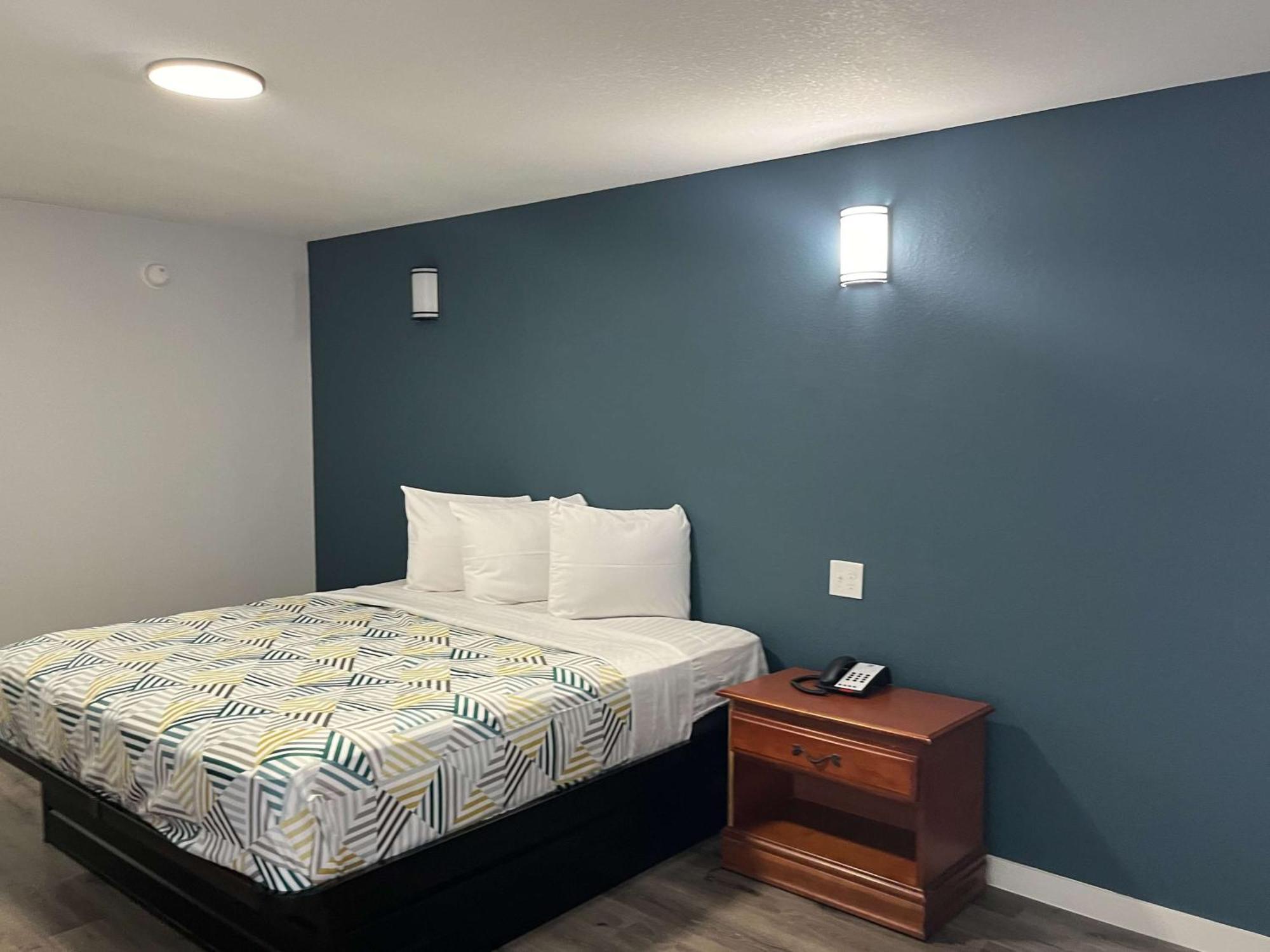 Motel 6 Greenwood, Ms Екстер'єр фото